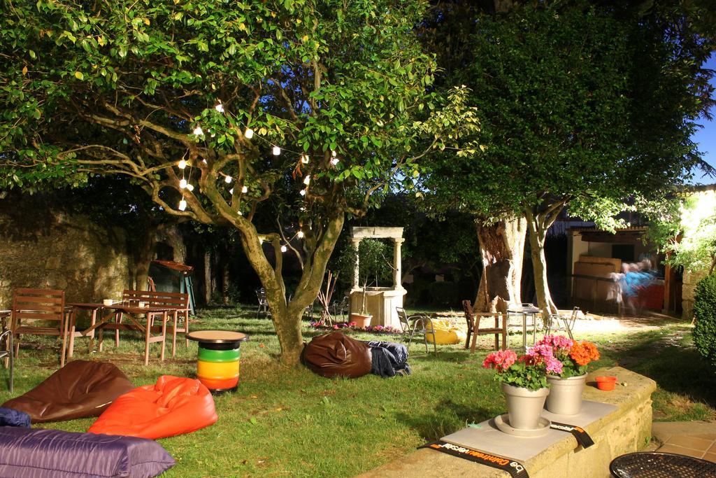 Albergue Roots & Boots Saint-Jacques-de-Compostelle Extérieur photo